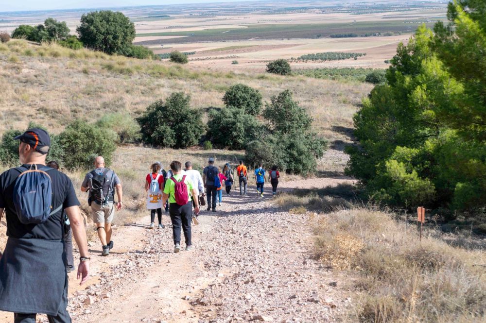 Ruta de senderismo por la sierra de Lillo 10-10-2026