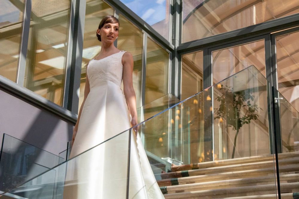 Vestidos de novia y novio 27-09-2019