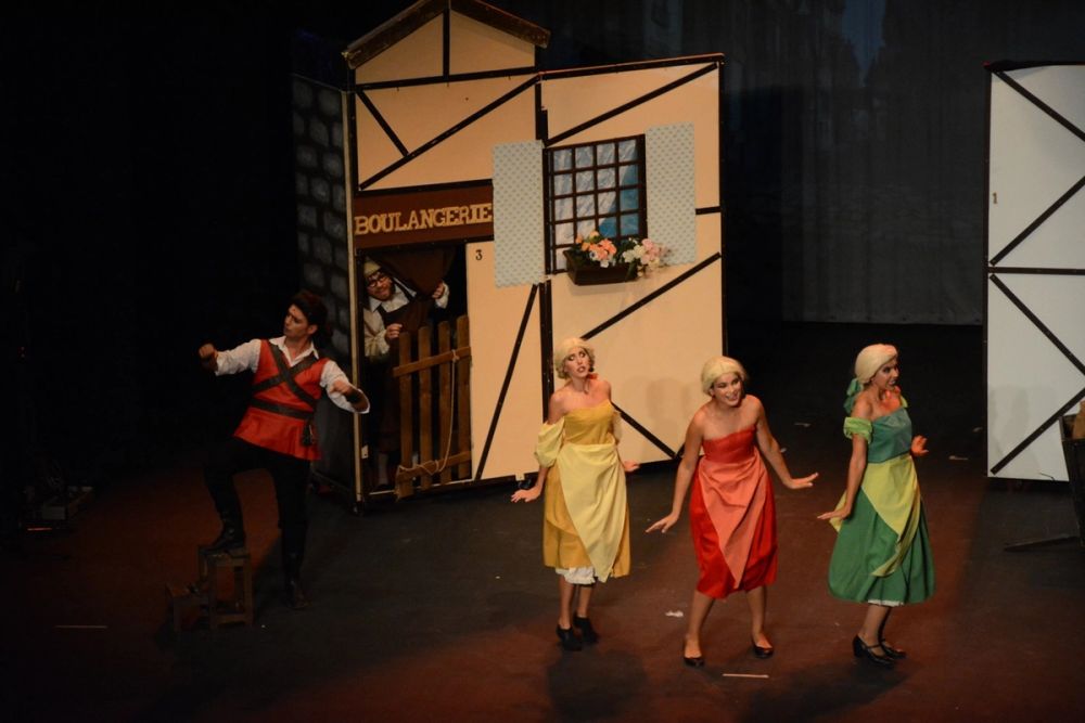 La bella y la bestia el musical 08-08-2020
