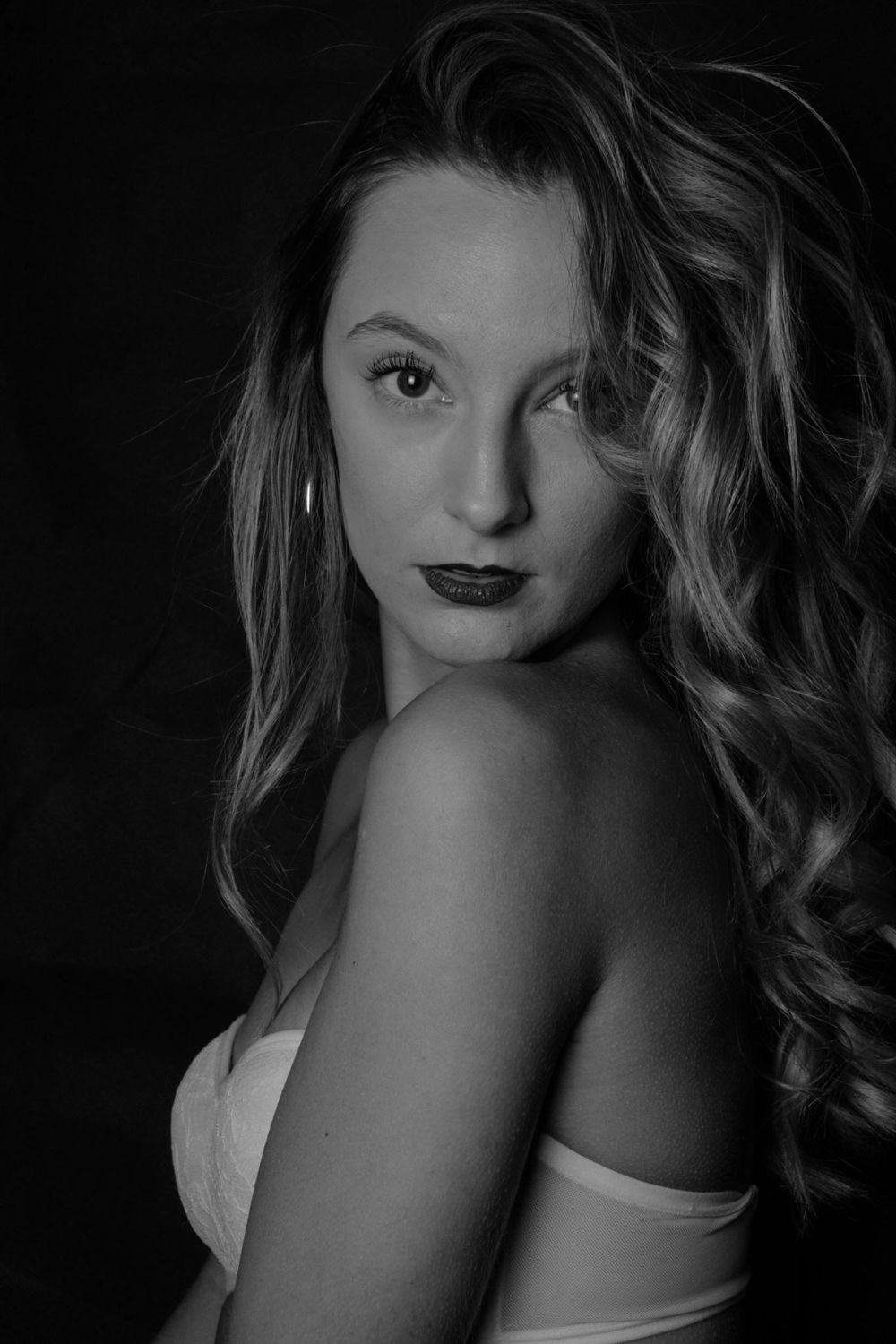 Natalie En Blanco y Negro 26-11-2018