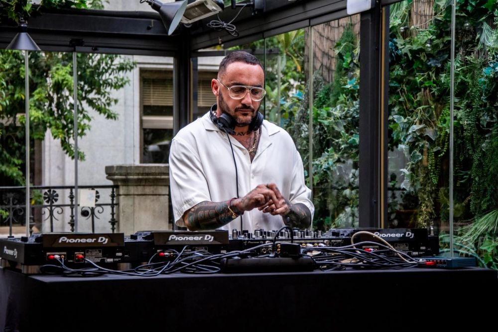 DJ nano