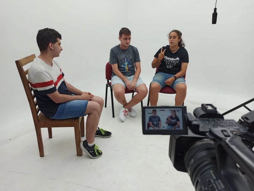 Grabando programa "Las entrevistas de Leganes" en el plato TVL 2021