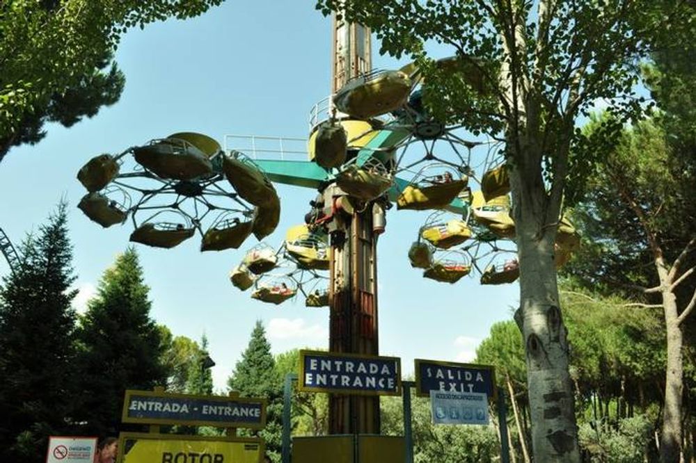 Parque de atracciones de madrid 2012