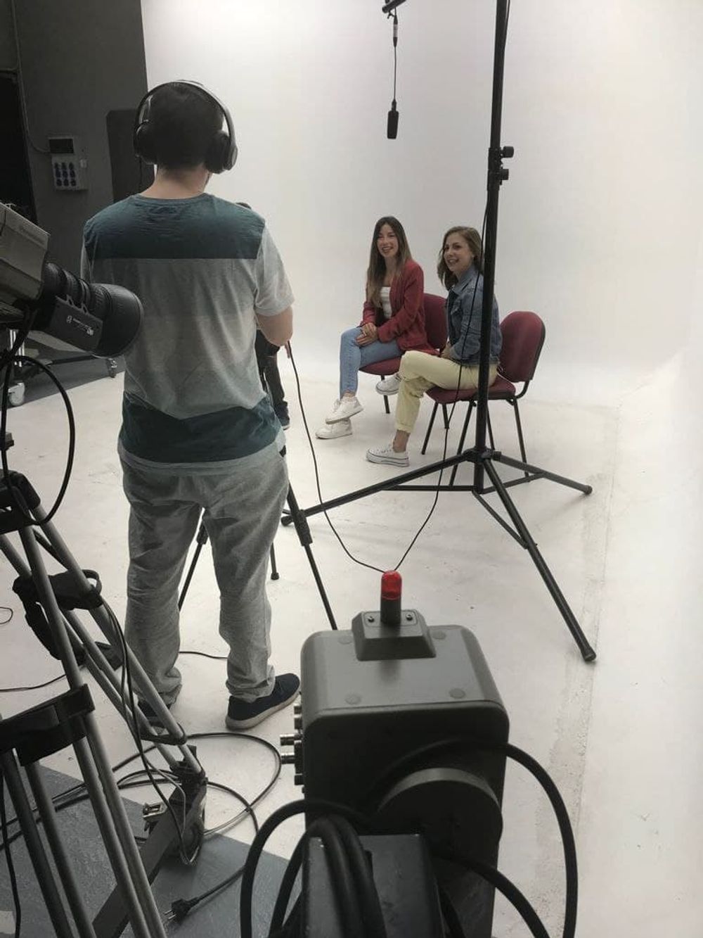 Grabando programa "Las entrevistas de Leganes" en el plato TVL 2021