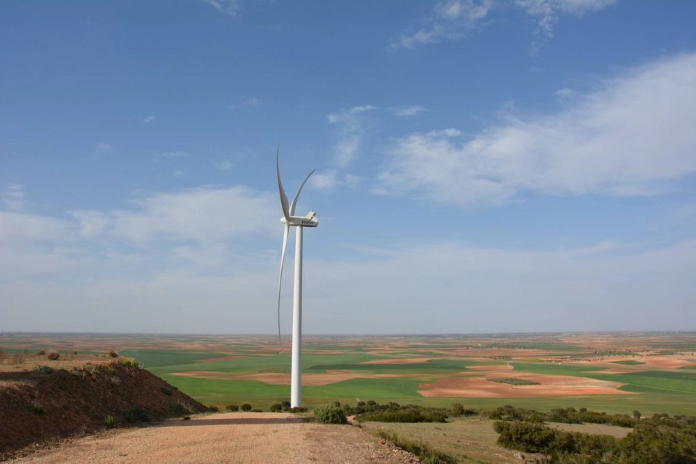 Cerro de San Anton, parque eolico y Ermita de San Anton (Lillo) 2017