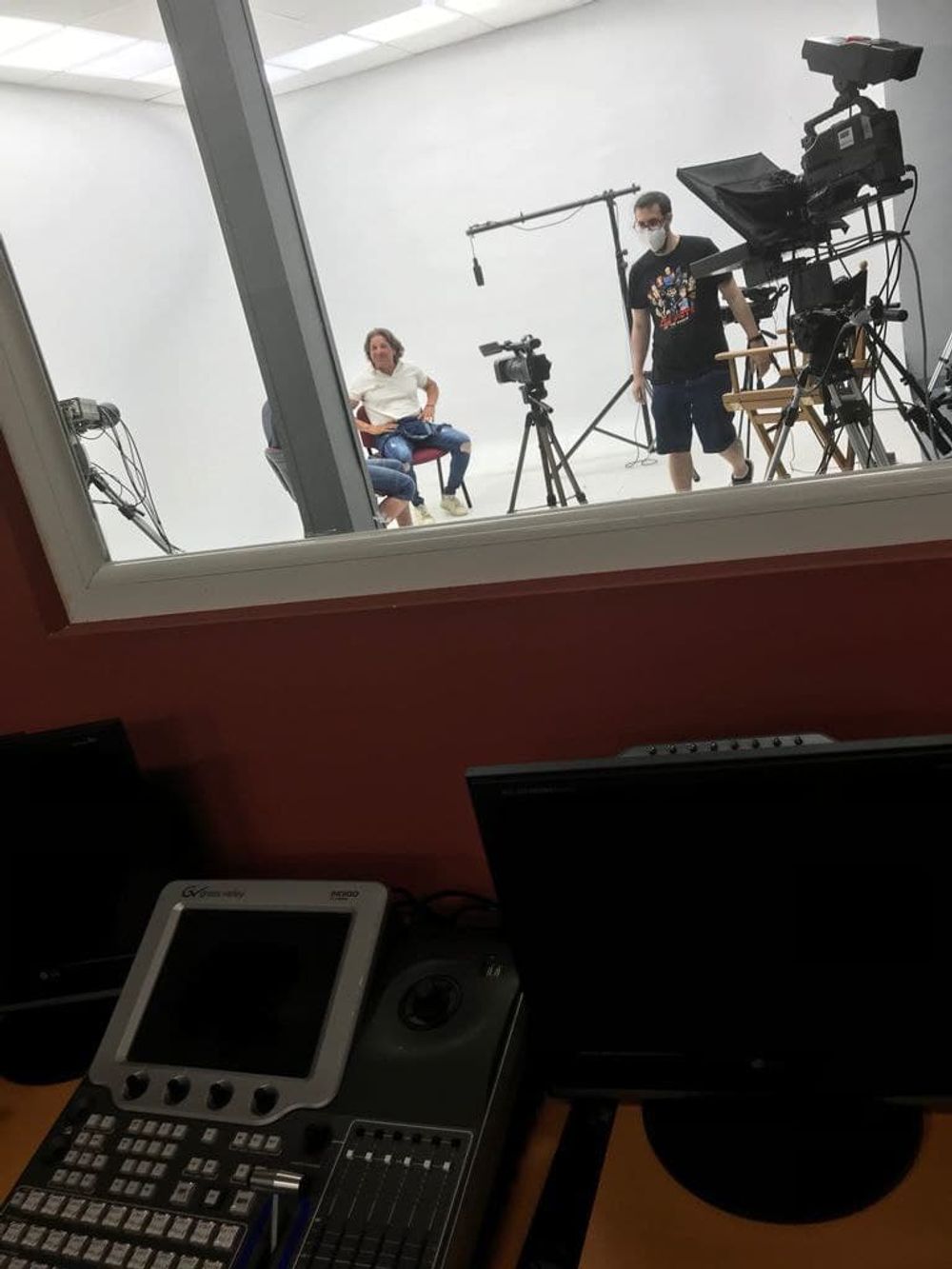 Grabando programa "Las entrevistas de Leganes" en el plato TVL 2021