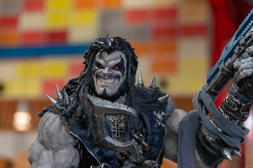 Coleccion de figuras en la comiccon san diego malaga