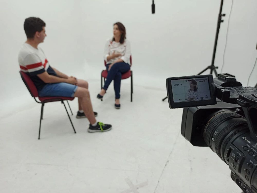 Grabando programa "Las entrevistas de Leganes" en el plato TVL 2021