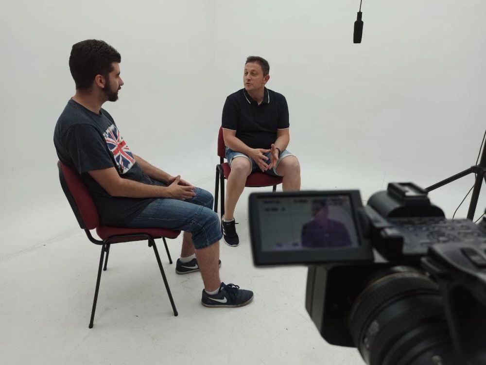 Grabando programa "Las entrevistas de Leganes" en el plato TVL 2021