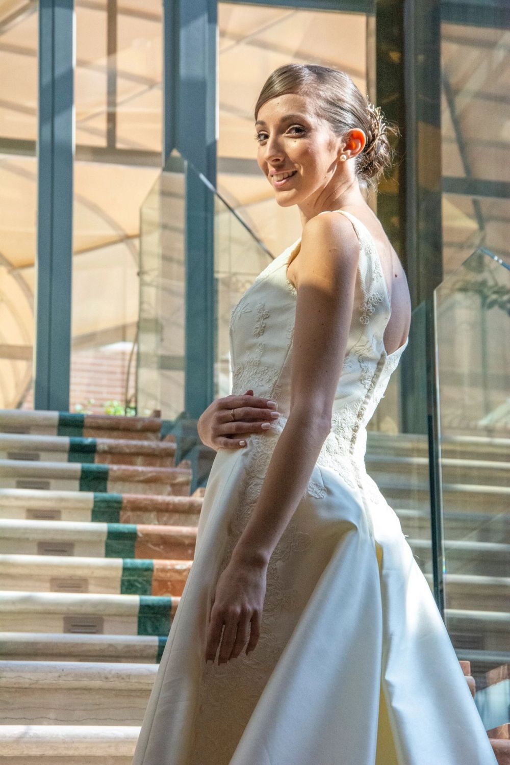 Vestidos de novia y novio 27-09-2019