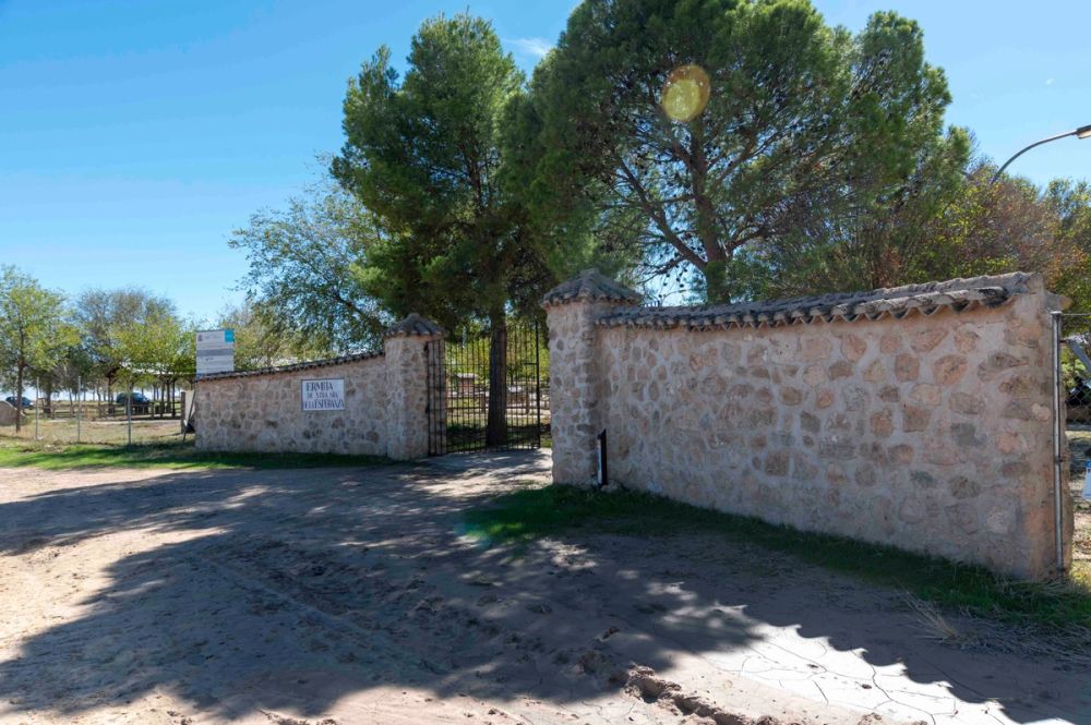 Ruta de senderismo por la sierra de Lillo 10-10-2026