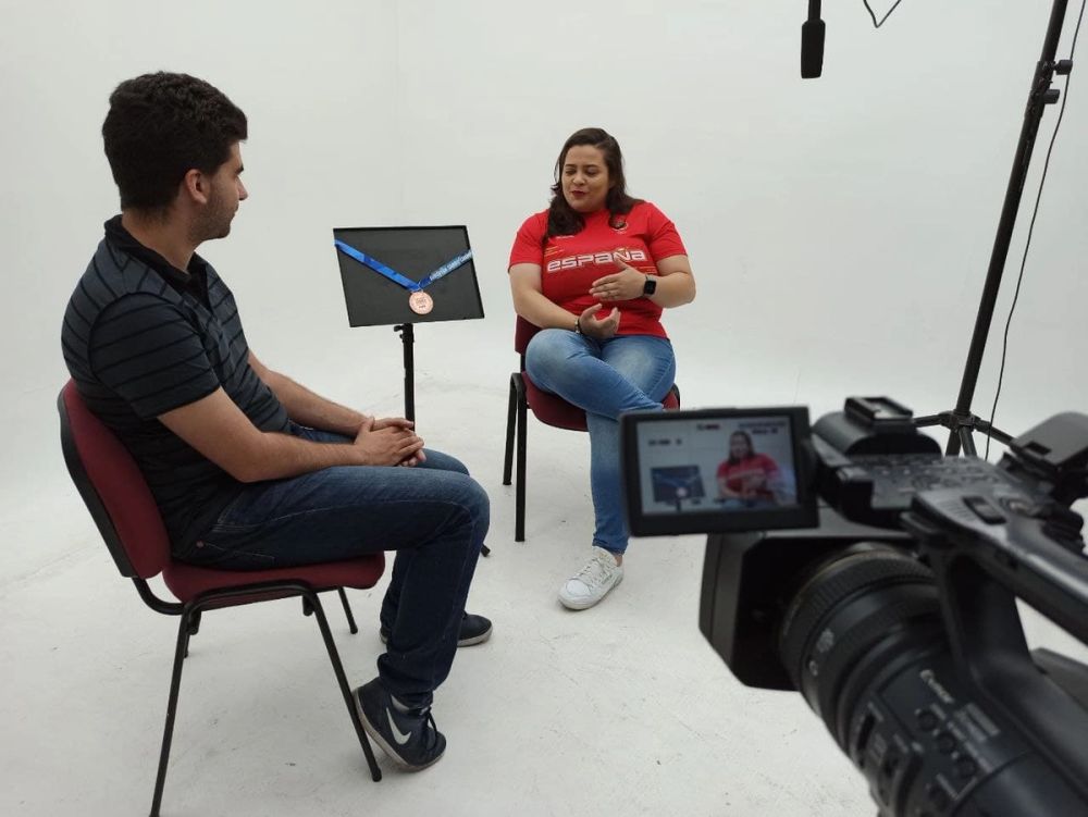 Grabando programa "Las entrevistas de Leganes" en el plato TVL 2021