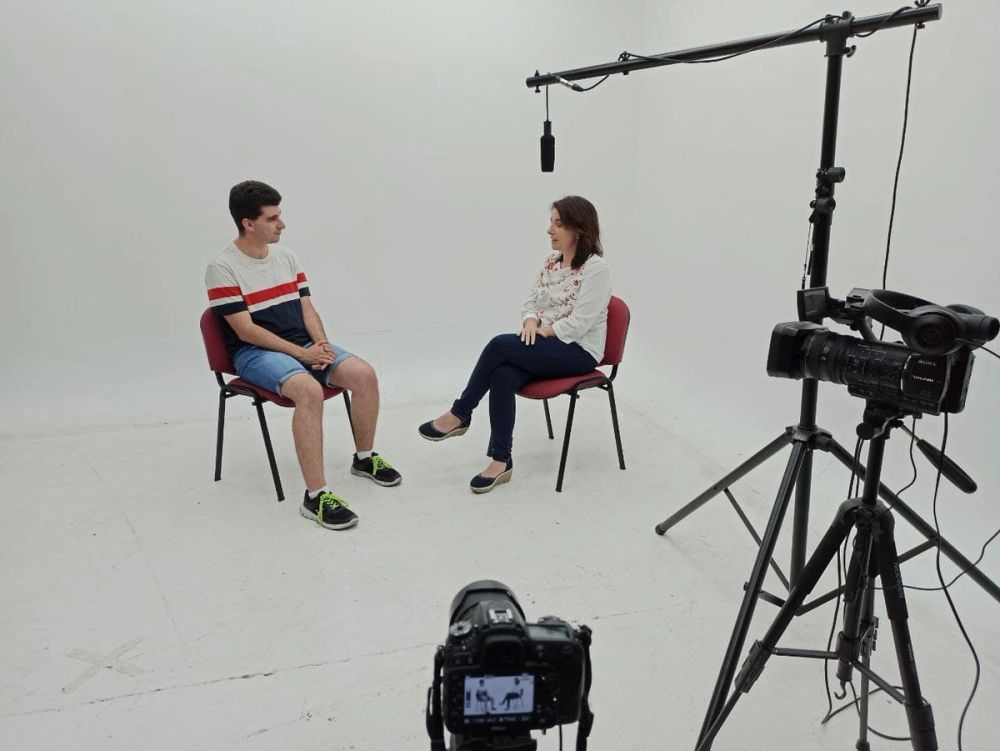 Grabando programa "Las entrevistas de Leganes" en el plato TVL 2021