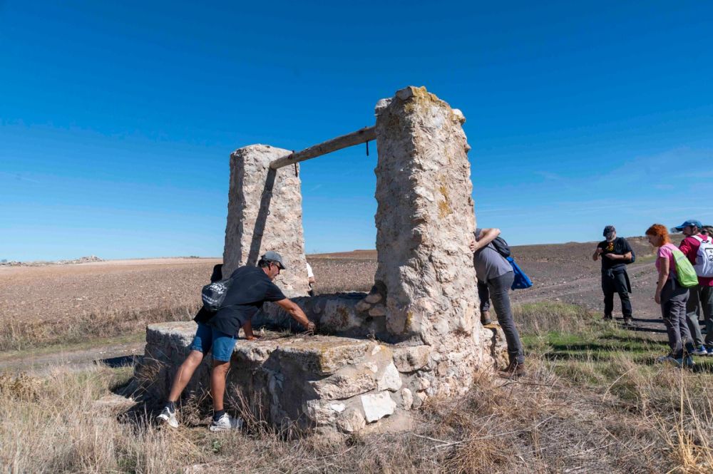 Ruta de senderismo por la sierra de Lillo 10-10-2026