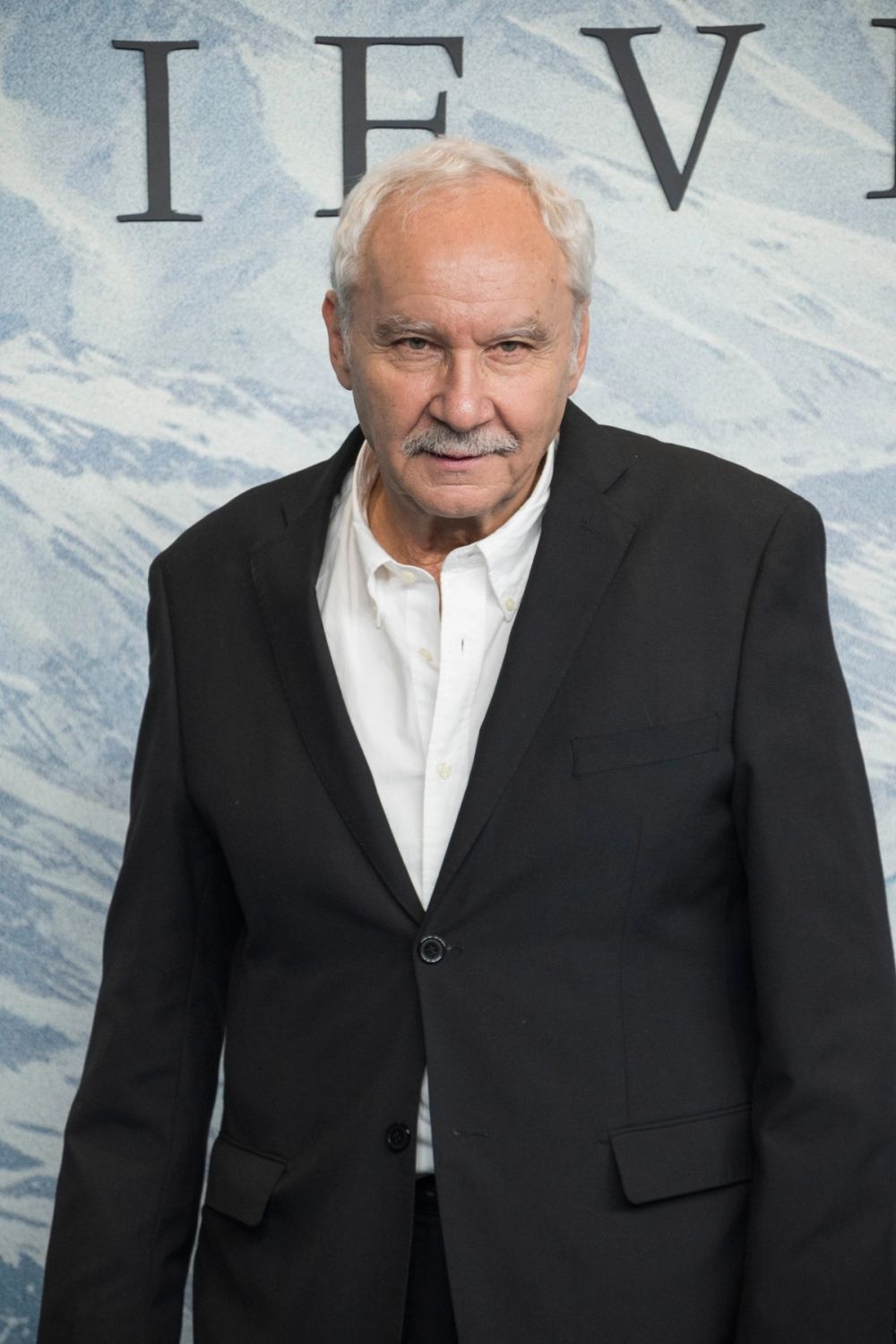 Premiere La sociedad de la nieve 14-12-2023