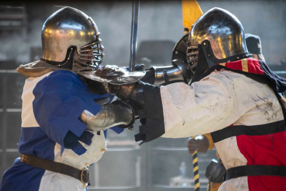 Combates en Koliseum 27-06-2026