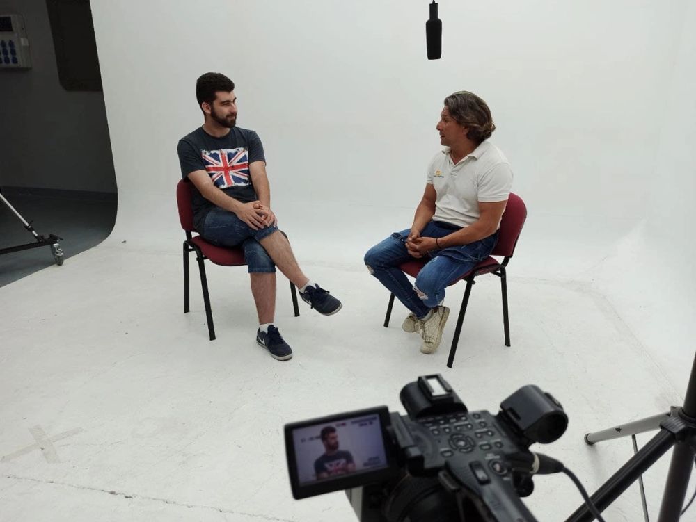 Grabando programa "Las entrevistas de Leganes" en el plato TVL 2021