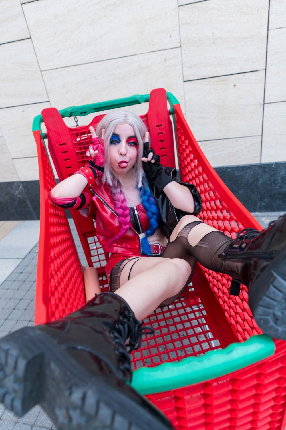 Harley Queen Carol 01-06-2025