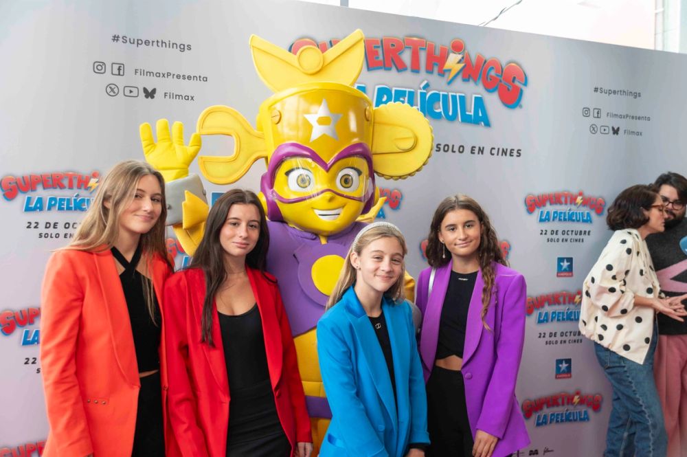 Premiere superthings la pelicula 18-10-2026