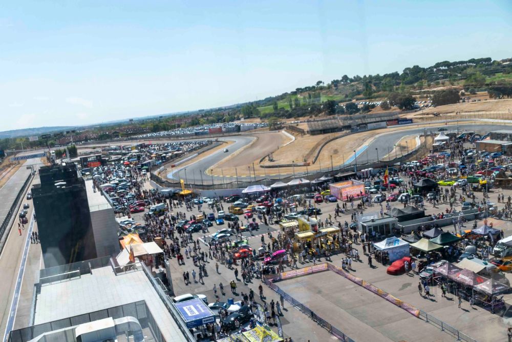 exhibición de coches en el circuito del jarama 19-09-2026