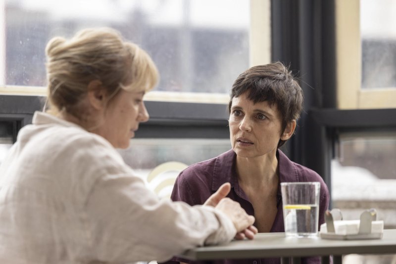TEASER de ‘HERMANAS’, de IONE HERNÁNDEZ SÁENZ con ELENA ANAYA y EMMA SUÁREZ // 27 DE NOVIEMBRE ESTRENO EN CINES //
