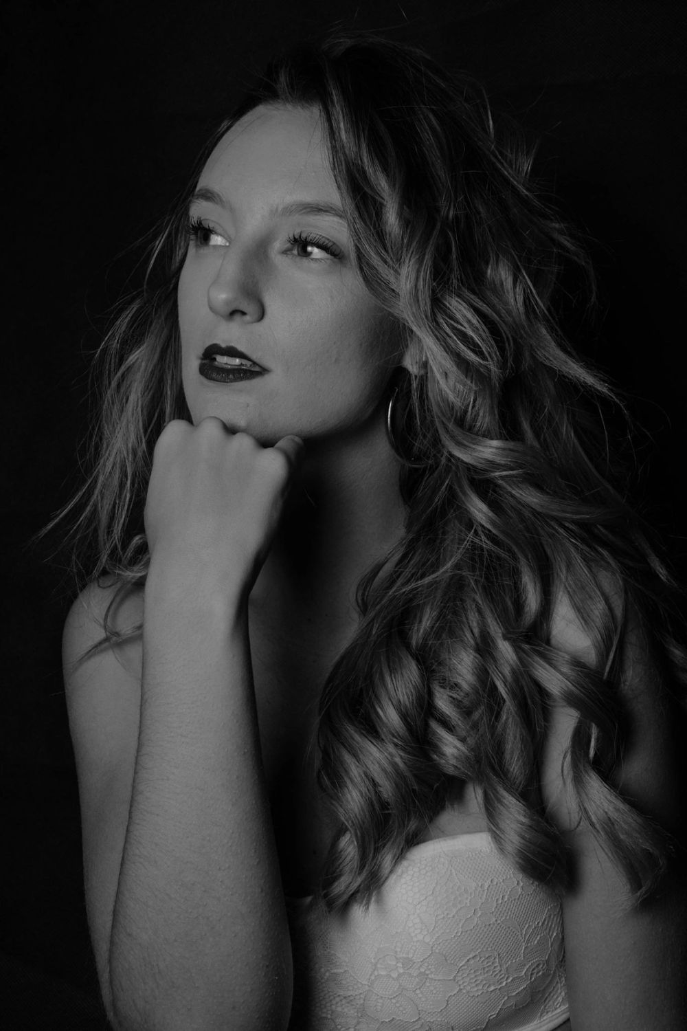 Natalie En Blanco y Negro 26-11-2018