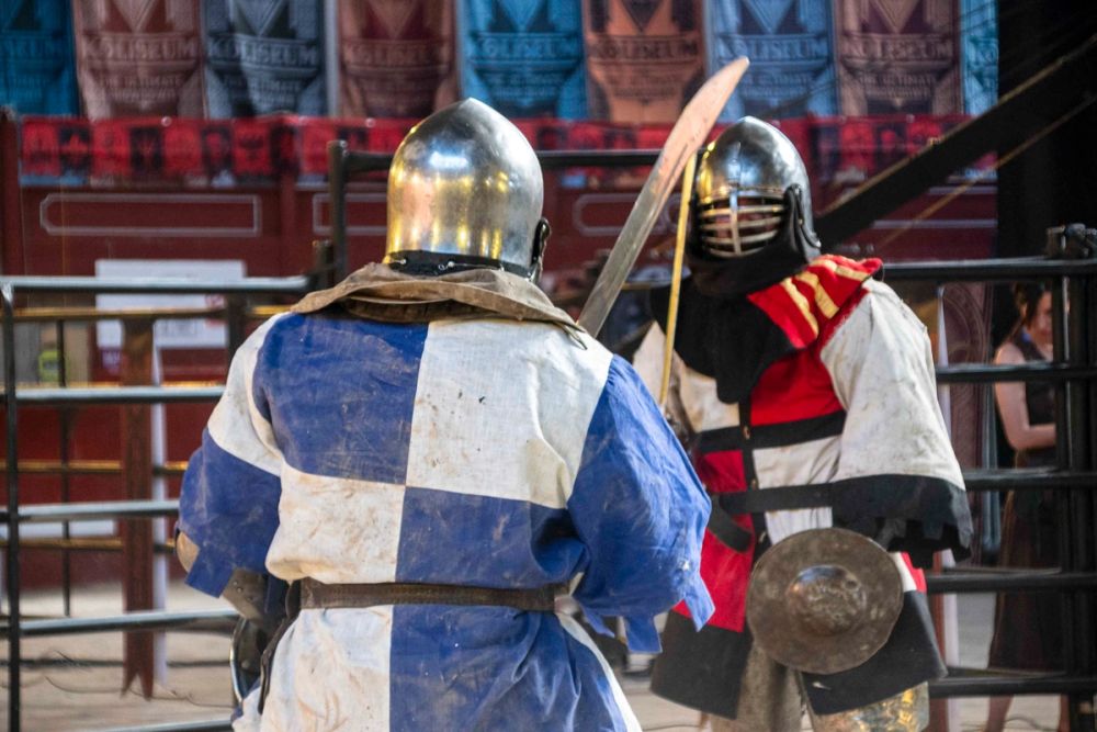 Combates en Koliseum 27-06-2026