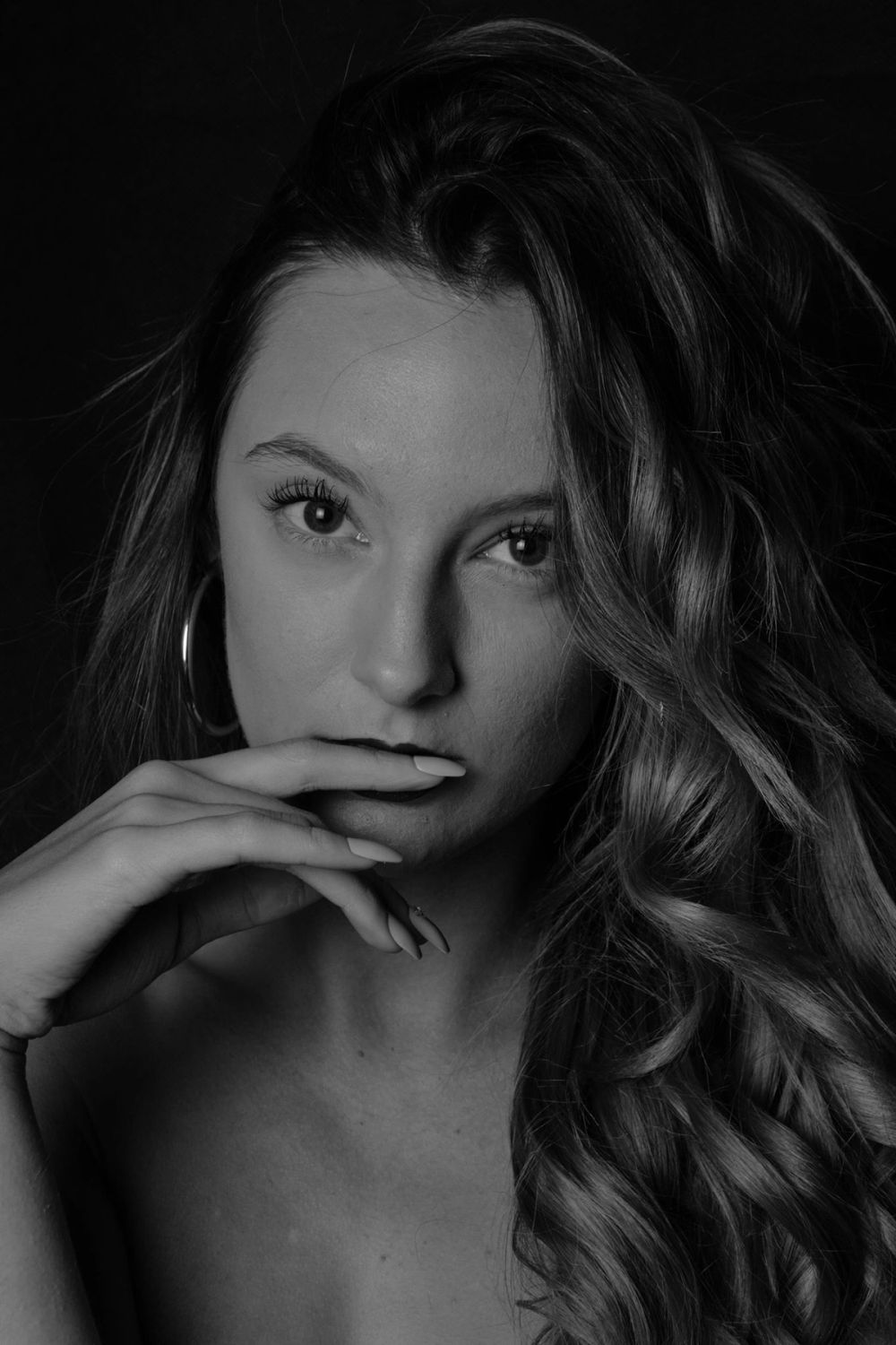 Natalie En Blanco y Negro 26-11-2018