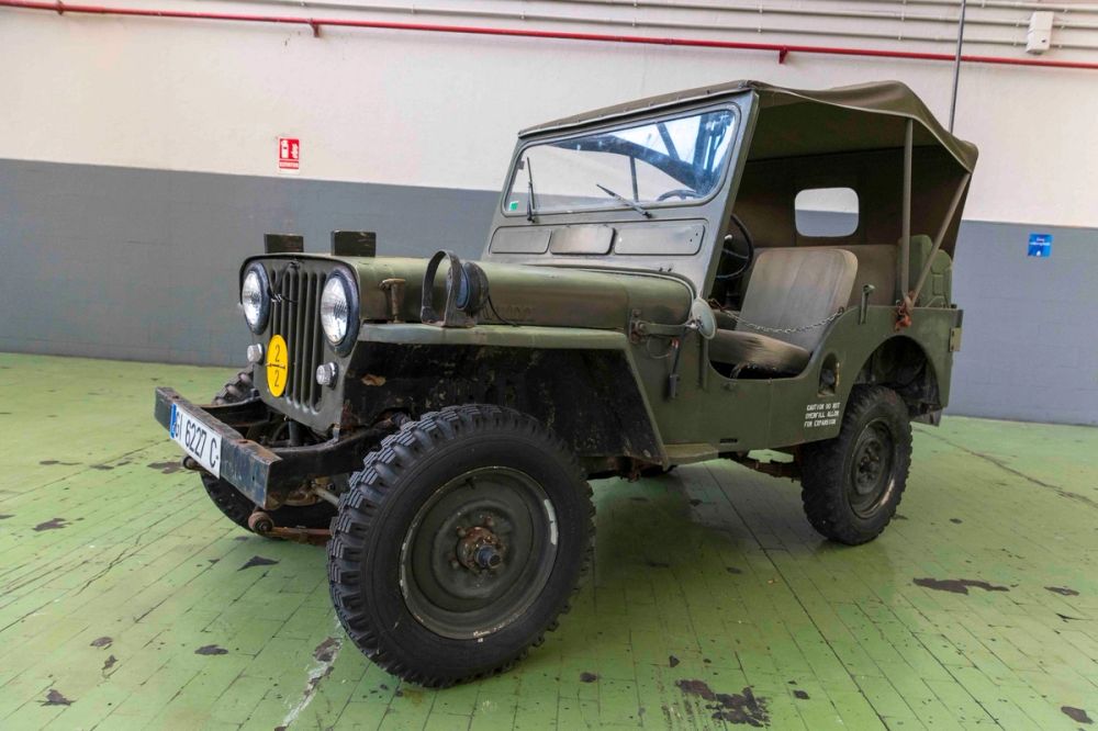 Exposicion del automovil PME 90 aniversario