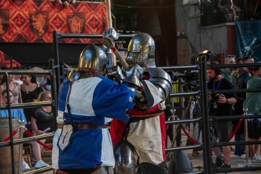 Combates en Koliseum 27-06-2026