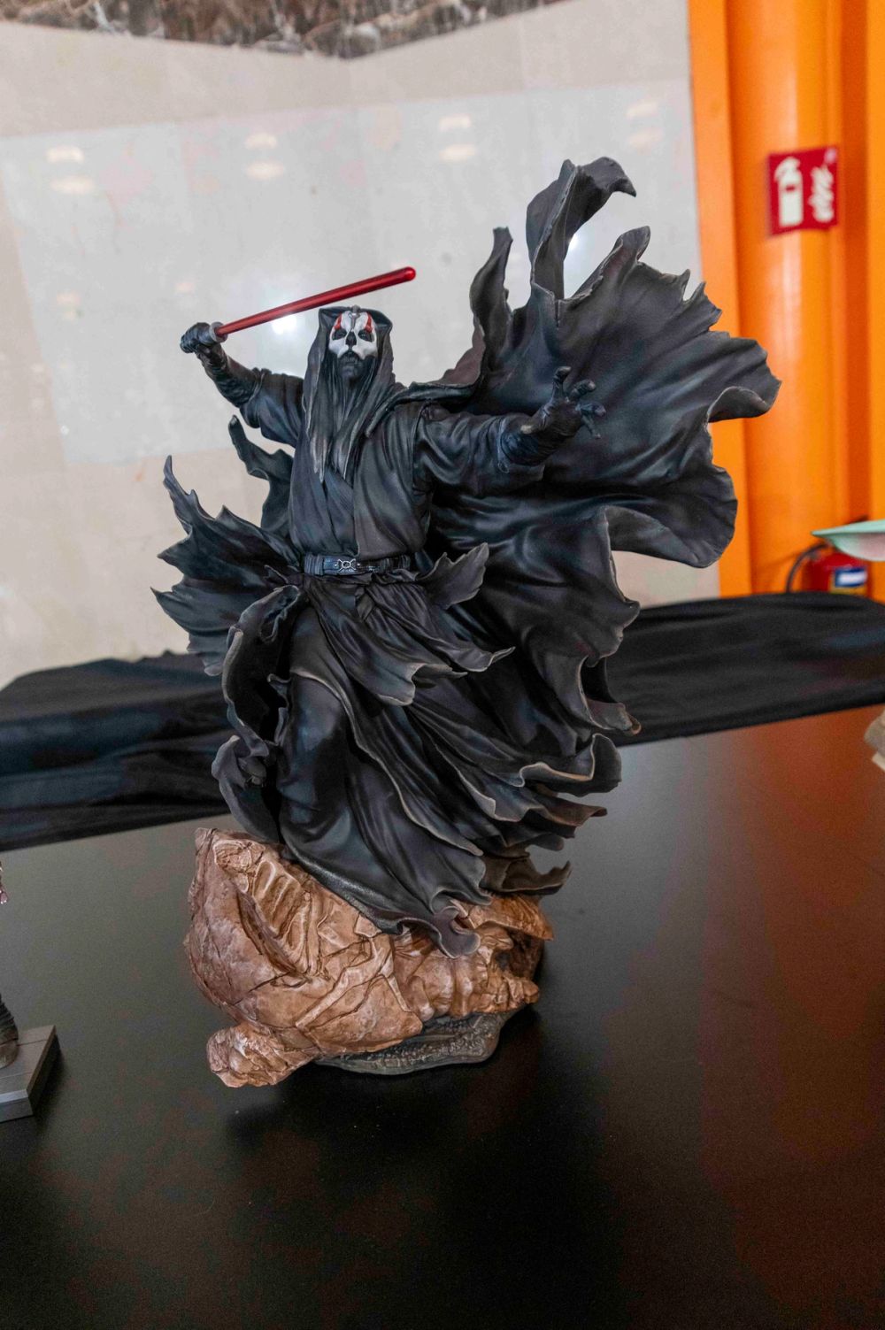Coleccion de figuras en la comiccon san diego malaga