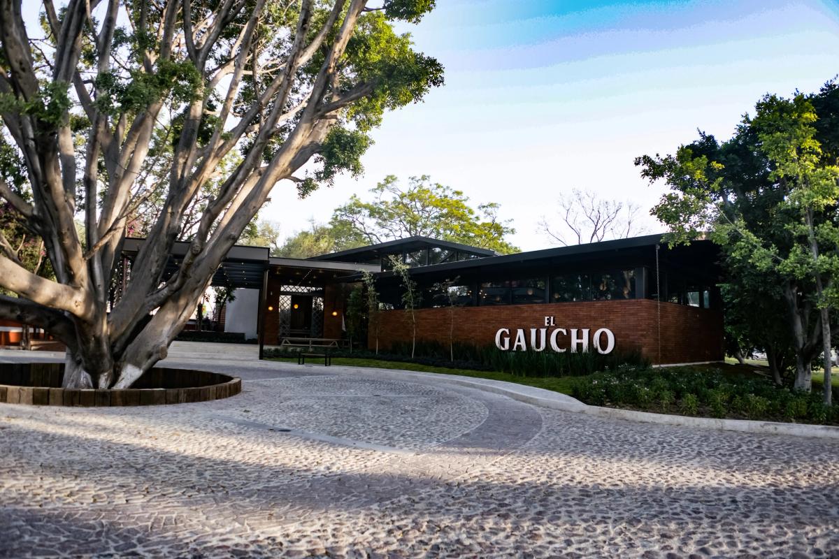 IVO ARQUITECTOS