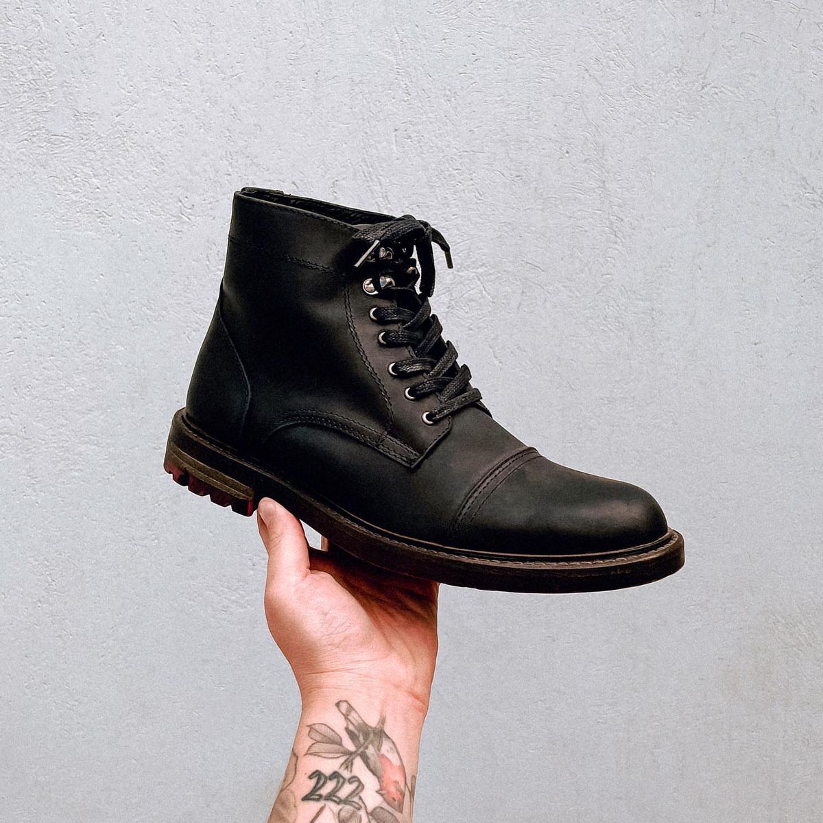TM SHOES