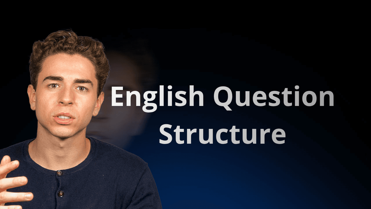 Profesor flowexam.com explicând structura întrebărilor de engleză pe tablă cu cretă pentru pregătirea cursului TOEIC®