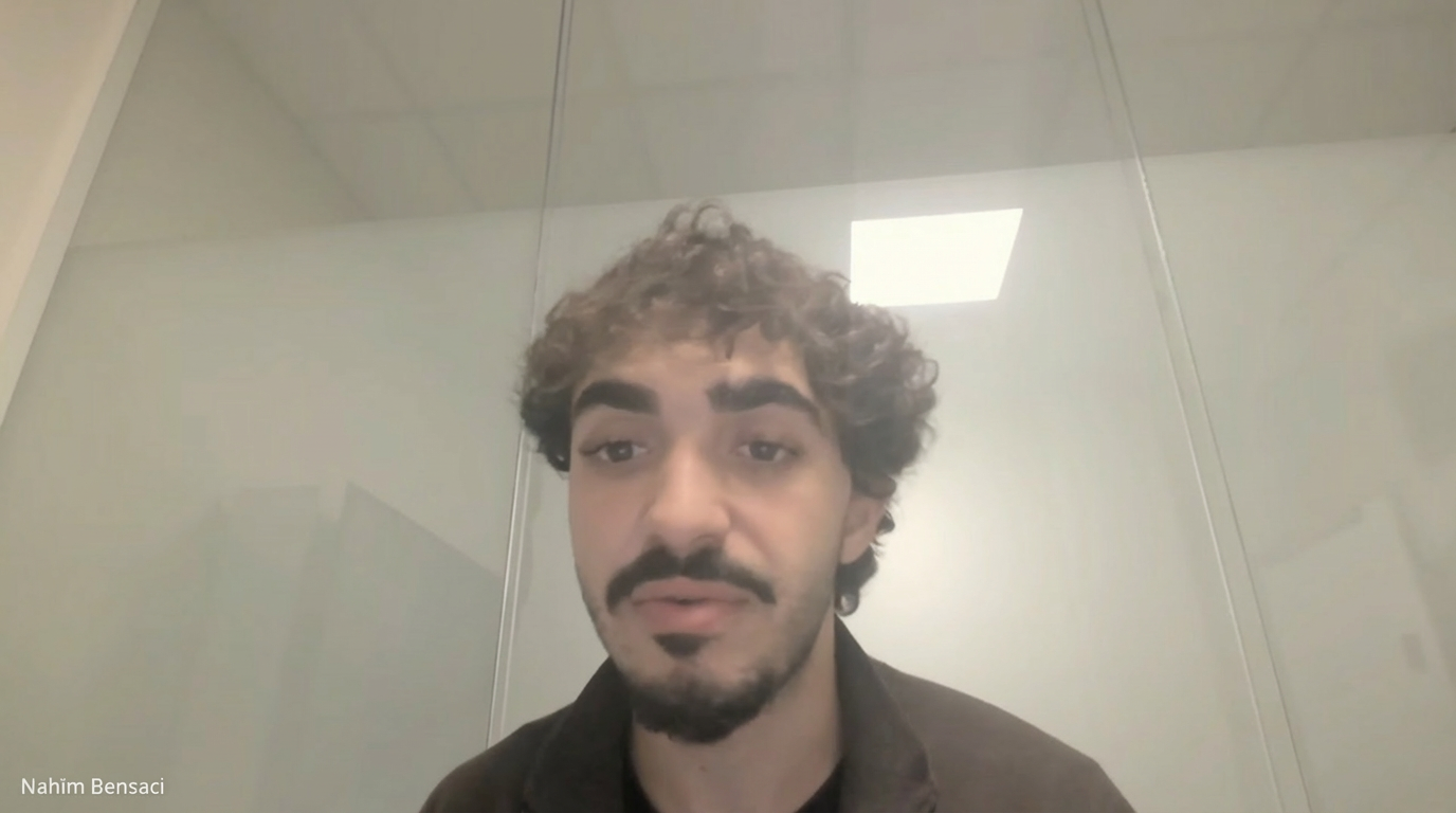 Vidéo témoignage d’un étudiant expliquant comment flowexam.com l’a aidé à progresser au TOEIC, partager sa méthode, ses résultats et son niveau de satisfaction après avoir utilisé la plateforme.