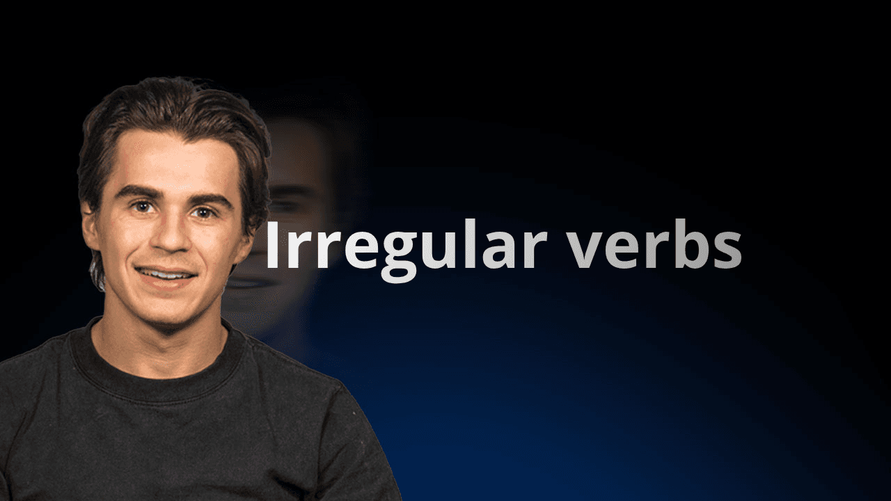 flowexam.com-lærer forklarer uregelmæssige verber på tavlen med eksempler til TOEIC®-forberedelse på engelsk