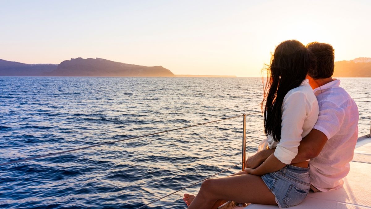 Top 5 Monaco Yacht Charters for Honeymooners