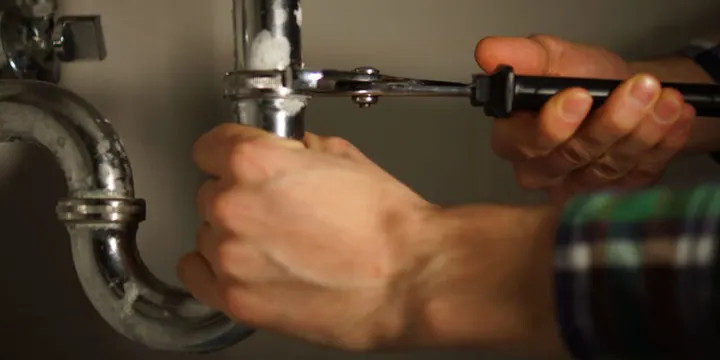 The Complexity of Plumbing Systems