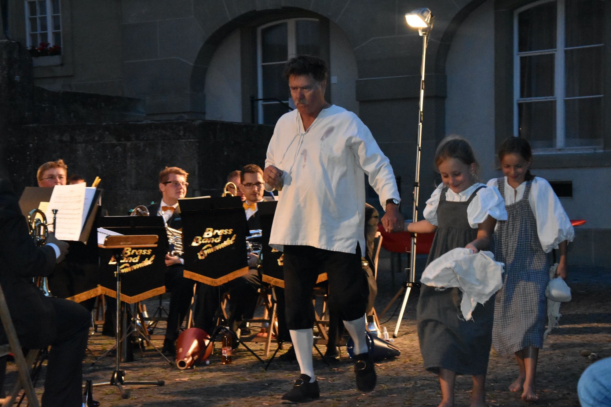 Ein Konzert der besonderen Art im Innenhof des Schlosses