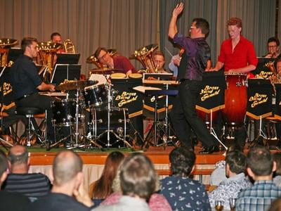 Hochkarätiger Musikgenuss vor ausverkauften Rängen