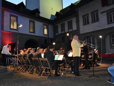 Ein Konzert der besonderen Art im Innenhof des Schlosses