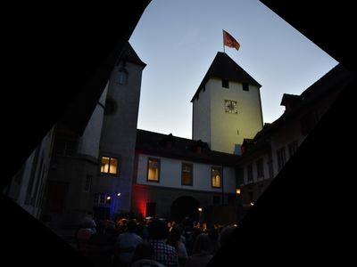 Ein Konzert der besonderen Art im Innenhof des Schlosses