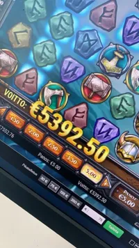 Betsson Viking Runecraft player big win