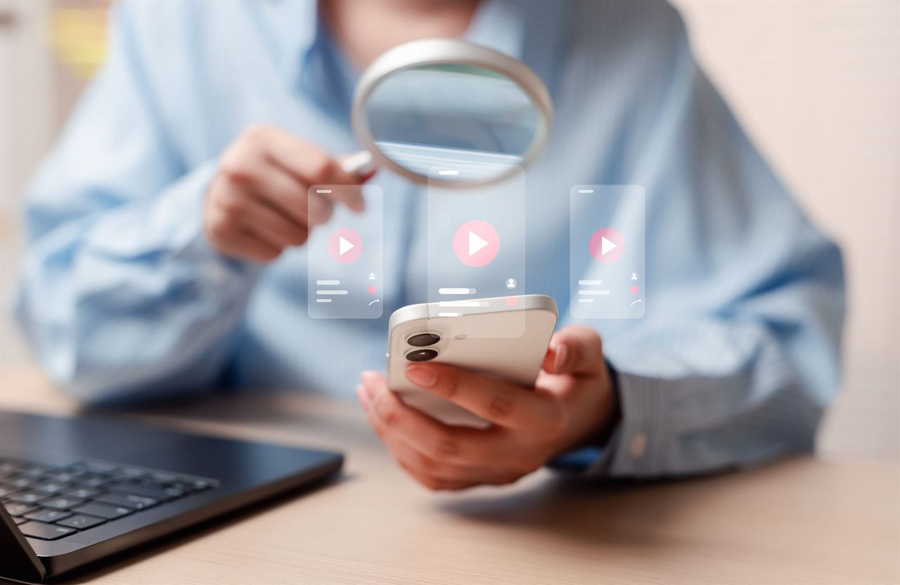 Search Console zeigt jetzt Instagram, TikTok & YouTube: Was Kanzleien davon haben