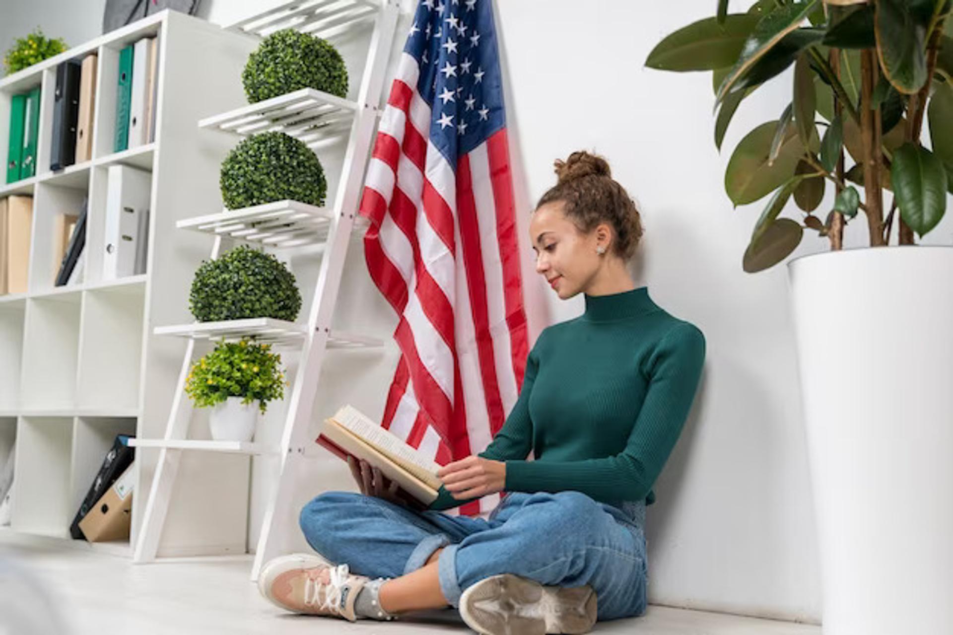 Explore Scholarships in the United States