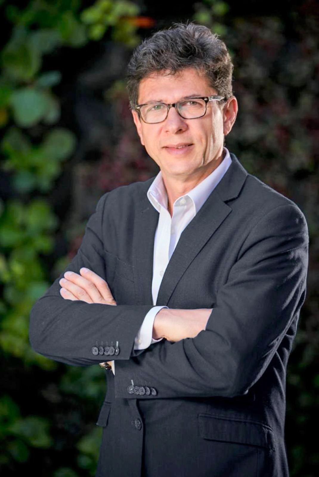 Carlos Costa