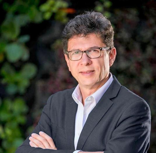 Carlos Costa