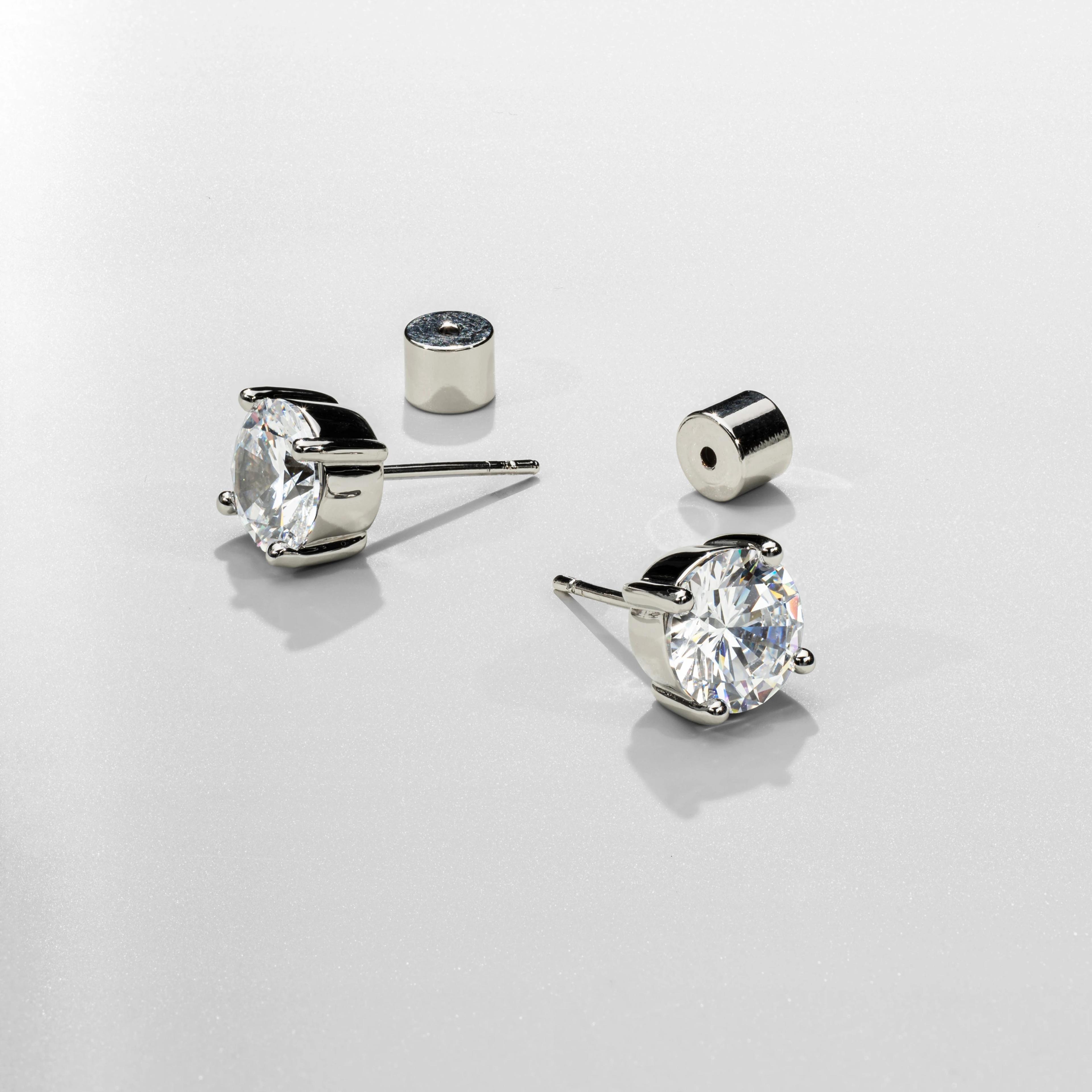 Solitaire Studs - (silver) 1