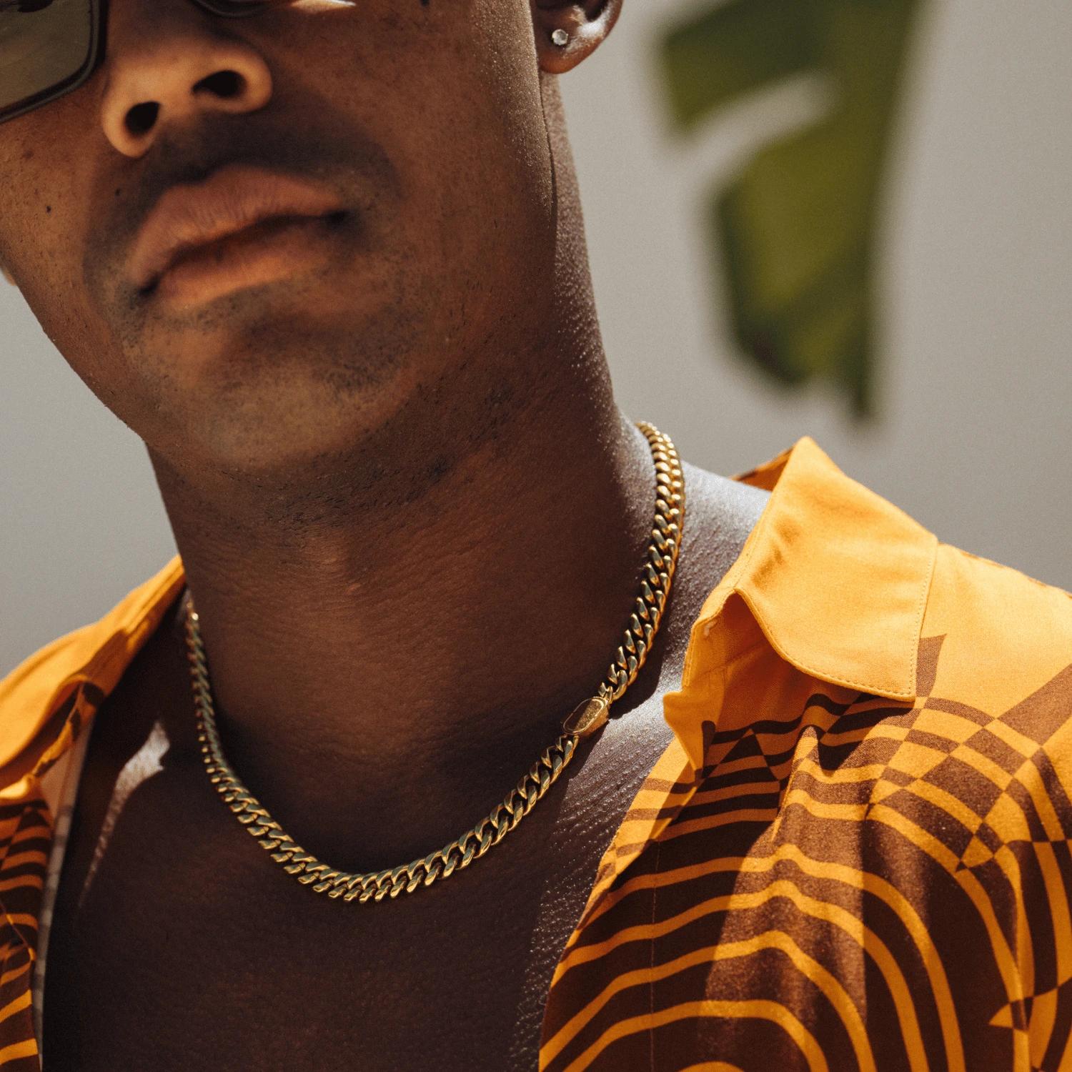 Classic Curb Chain 2