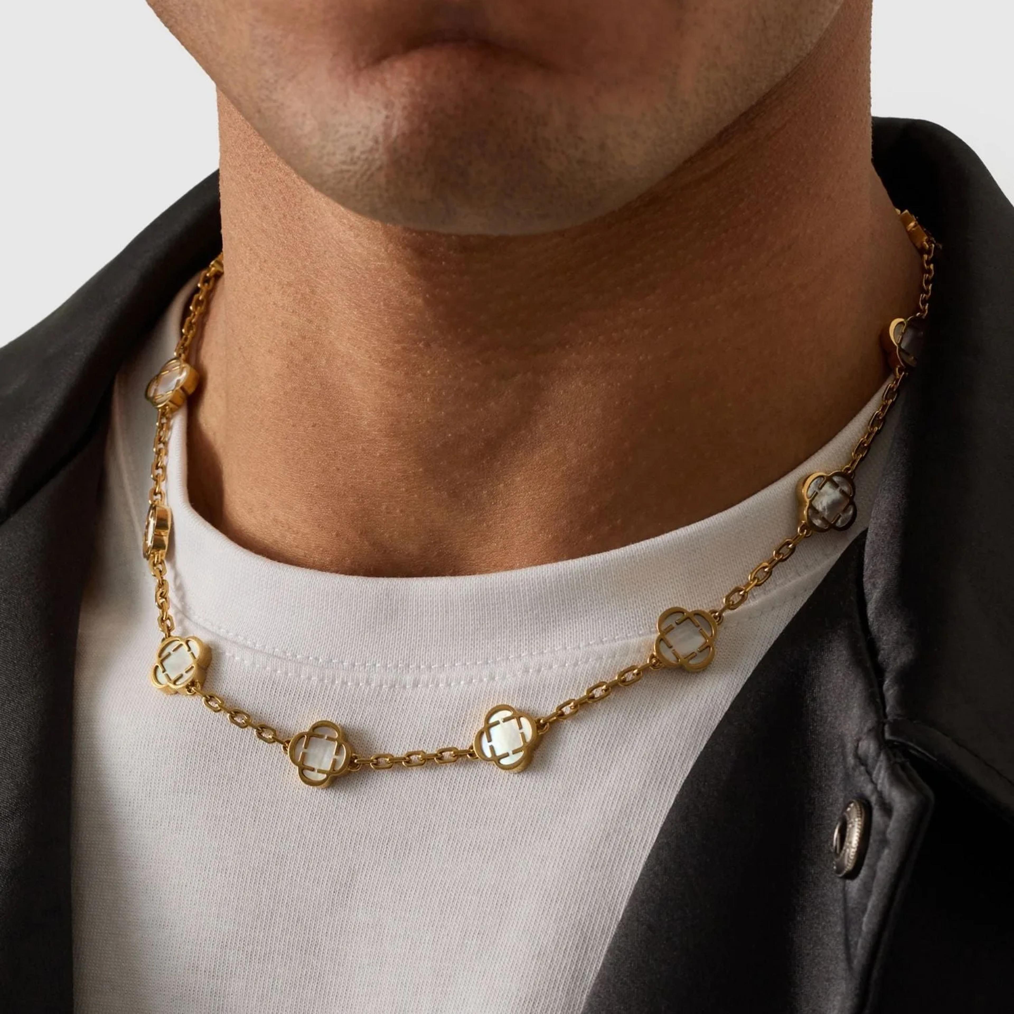 Azure Bloom Chain - White 5